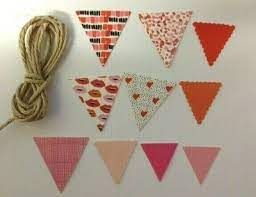 Each flag is approximately 2.5cm long and 2cm (at the widest part). 10 X Kiss Make Up 60 Mini Bunting Pieces Jute Twine Card Making Embellishments For Sale Online Ebay