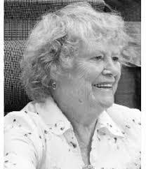 Shirley Murphy's Instagram, Twitter & Facebook