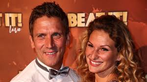 Janni hönscheid und peer kusmagk sind zurück aus dem urlaub. Janni Kusmagk Hatte Angst Vor Alkohol Ruckfall Ihres Mannes Promiflash De