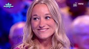 Les douze coups de midi. Les 12 Coups De Midi Anne Decouvre Sa Premiere Etoile Tele Star