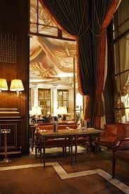 Bar 228 Le Meurice Hotel 228 Rue De Rivoli Paris I Mobilier De Salon Meurice Hotel Interieur Design
