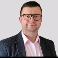 50+ profili według frazy „Albert”