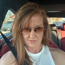 Stacy Landgrebe's Instagram, Twitter & Facebook