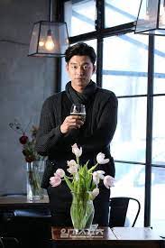 As it traveled the international film festival. Gong Yoo 2021 Single Net Worth Tattoos Smoking Body Facts Taddlr