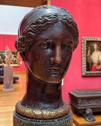 Always fascinating to revisit the Double Head bronze attributed to  Primaticcio.It has quite an illustrious provenance : King Louis XIV, Pierre  Crozat,in 1976 sold by Didier Aaron to Yves Saint Laurent ,
