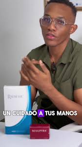 El cuello, las manos y el escote son zonas del cuerpo que revelan nuestra  edad, los bioestimuladores de colágeno son una excelente opción. #radiesse  #sculptra #acidopolilactico