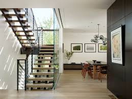 Un escalier moderne est très serré et offre un tas d'avantages. 160 Idees De Escalier Escalier Maison Renover Escalier
