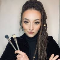 Maria Buffone's Instagram, Twitter & Facebook