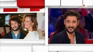 Laure manaudou a épousé jérémy frérot née en 1986 à villeurbanne, laure manaudou est inscrite à la piscine à quatre ans pour apprendre à nager : Jeremy Frerot Le Chanteur Poste De Rares Photos Avec Son Fils Lou Prises Par Sa Compagne Laure Manaudou