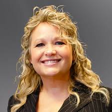 Tammy Schroeder's Instagram, Twitter & Facebook