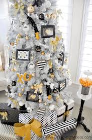 Michaels Dream Tree Challenge 2014 Black White Gold Christmas Tree White Christmas Tree Decorations Amazing Christmas Trees Gold Christmas Tree