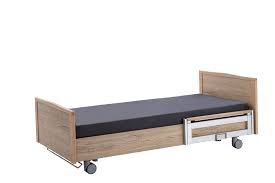 Bett eng has a medical practice at 23441 madison street, suite #340, torrance ca, and has over 31 years of experience in the field of. Basis Pflegebetten Impulse Editionen 420 420 Lr Malsch Care Clinic Design
