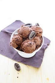 Schokoladeneis Rezept Franzosisch Kochen Rezept In 2020 Schokoladen Eis Schokoladeneis Dessert Ideen