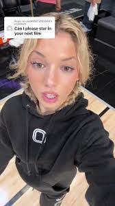 Megan Peak's Instagram, Twitter & Facebook