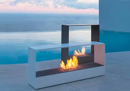 contemporary metal garden table tropez by stefan diez gandia blasco foyer exterieur moderne cheminee exterieur cheminee exterieure