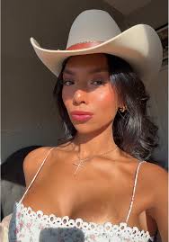 EMILY LO (@howemilylocanyougo)'s videos with original sound