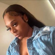 Happy birthday mom Kenisha Walker🎉🕺🏾🤞🏽🥳❤️