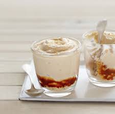 Verrines De Mousse Au Caramel Beurre Sale Recette Verrine De Mousse Recette Facile Alimentation