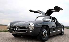 ガルウィング式メルセデス ベンツ 300sl レプリカ車の値段は5分の1 mercedes slk benz mercedes benz
