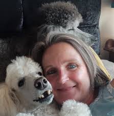 Very considerate parking. Car just abandoned right across the open school  gates.