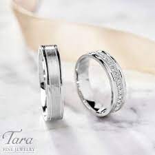 Wedding Wednesday Isn T Just For The Ladies Gentlemen You Ll Love Our Striking Men S Morganite Engagement Ring Set Engagement Rings Couple Delicate Gold Ring