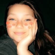 Caroline Kling (carolinekling12)