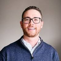 Eli Tavera's Instagram, Twitter & Facebook