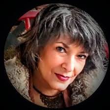 Betsy Jack (betsylaughs)