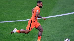 Memphis depay struggled at manchester united but he has found form since signing for lyon and memphis depay has been dropped by louis van gaal from manchester united's squad for the fa. Depay A Matter Of Hours Contracts Are Already Being Reviewed