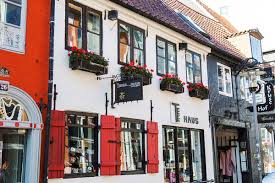 Ein Bummel Durch Die Rote Strasse In Flensburg Forde Fraulein Flensburg Strasse Ausflug