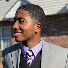 Denzel Roberts (@Den__troy)