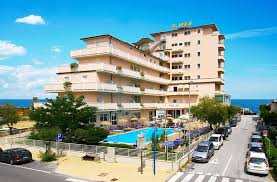 6 appartamenti vacanze in affitto a milano a partire da 260 € / notte. Massi Hotels A Milano Marittima E Lido Di Savio Vacanze Al Mare