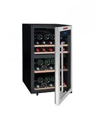 Cave à vin avec éclairage intérieur led, étagères en bois, décongélation automatique. Cave A Vin De Service Double Zone Ls50 2z 50 Bouteilles La Sommeliere