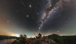 Dec 16, 2020 · 2021年1月3日23时 象限仪座流星雨极大期（zhr~120）；2021年4月22日20时 天琴座流星雨极大期（zhr~18）；2021年2021年5月5日09时 宝瓶座η流星雨极大期（zhr~40）；2021年7月28日11时 宝瓶座δ南流星雨极大期（zhr~16）；2021年8月13日3时 英仙座流星雨极大期（zhr~100）；2021年10月10日20时 南流星雨极大期（zhr~5. Qhmc0g2r2tdq7m