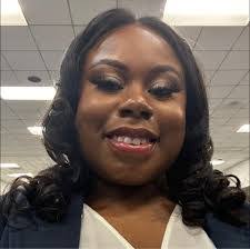 Khalilah Bell's Instagram, Twitter & Facebook