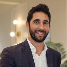 Ah bon Ce que promet les fronts populaires et populistes est vrai pour…