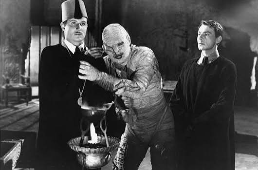 Mummy's Curse, The (Universal 1944) - Classic Monsters