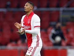 Officiële website van afc ajax. Sebastien Haller Ajax Amsterdam Leave Record Signing Haller Off Europa League Roster Football News Times Of India