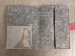 Und ihr habt immer alles dabei und sofort griffbereit. Https Xn Vorstadttrume Kfb De Mutterpasshuelle Aus Filz Selber Naehen