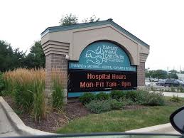 Riverside drive animal care clinic provides many pet services, including dog training, pet grooming, boarding, and more. Elmhurst Animal Care Center 850 S Riverside Dr Elmhurst Il 60126 Usa