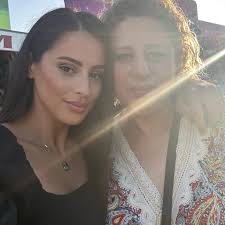 Imane Noor El Jarni updated her profile picture.