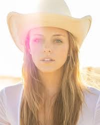 Courtney Hart's Instagram, Twitter & Facebook