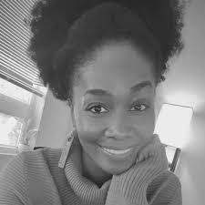 Eden Araya's Instagram, Twitter & Facebook