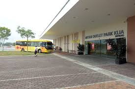 Note that the travel time is for your reference only and can depend on traffic travelling by bus between sitiawan and klia2 is an affordable option. Klia Klia2 Free Shuttle Bus Schedule Izobrazhenie Mitsui Outlet Park Klia Sepang Sepang Tripadvisor