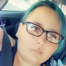 Only $20 bucks for this (ahem) gem. I guess beauty is in the eye of the bag  holder😉 Found and left at a thrift store in Needham, MA