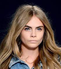 Cara delevingne wore a black wig dyed with biolage hair color by celebrity hair stylist, mara roszak—see the pictures here. Orglamix Mineral Makeup Cara Delevingne Hair Color Cara Delevingne Hair Dark Blonde Hair
