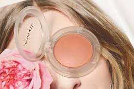 Your skin is so'natural www.sonatural.co.kr. Mackarrie Beauty Style Blog Mac Glow Play Blush So Natural