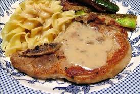Tender Pork Chops W Gravy Pressure Cooked Recipe Food Com Electric Pressure Cooker Recipes Cooker Recipes Pressure Cooker Recipes