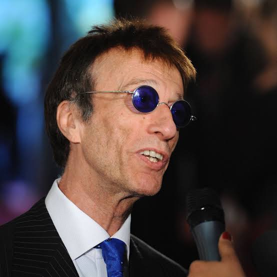 Robin Gibb facts: Bee Gees singer's wife, children, songs and death  explained - Smooth