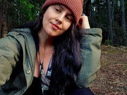 Ashlee Carmichael's Instagram, Twitter & Facebook